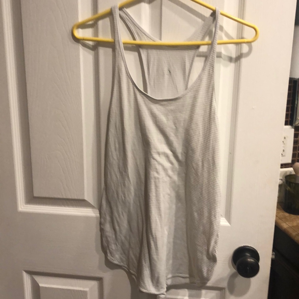 Lululemon tank